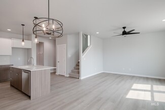 5070 S Amorita Ave, Meridian, ID 83642