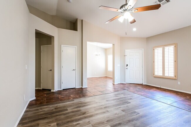 40232 N Courage Way, Anthem, AZ 85086 - photo 4