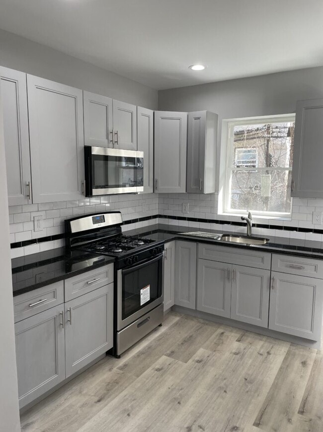 35 N Conestoga St, Philadelphia, PA 19139