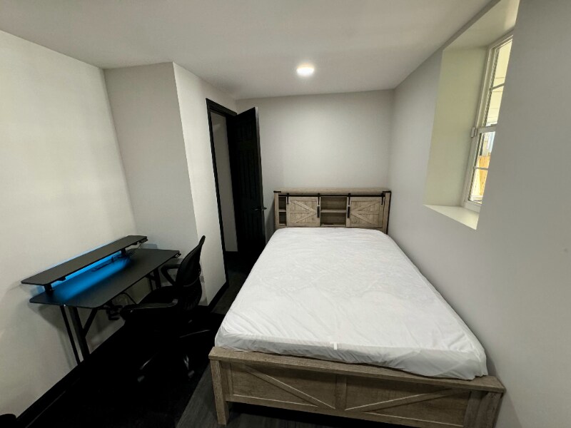 2210 Pansy St NW, Atlanta, GA 30314 - photo 1