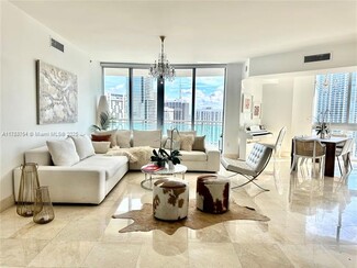 350 S Miami Ave, Miami, FL 33130
