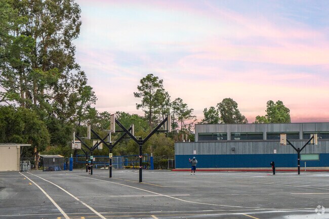 William Crocker School focuses on what a student should know, understand, or comprehend.