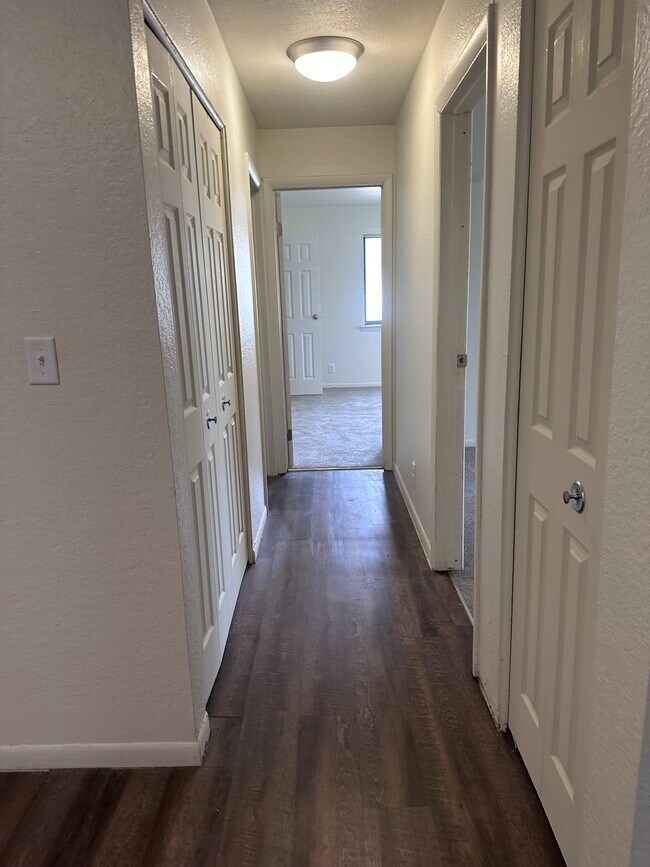 Aspen Ridge Apartments, Kalamazoo, MI 49006 - photo 4