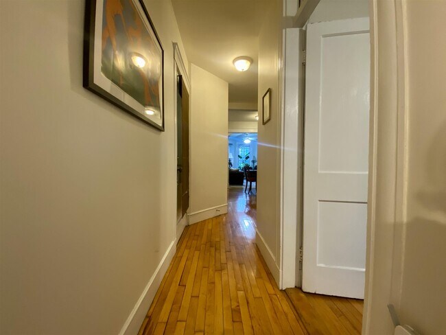 335A Harvard St unit 15, Cambridge, MA 02139 - photo 7