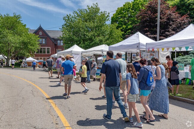 Many Nayatt residents enjoy walking to the Barrington Arts Festival, a show of local arts.