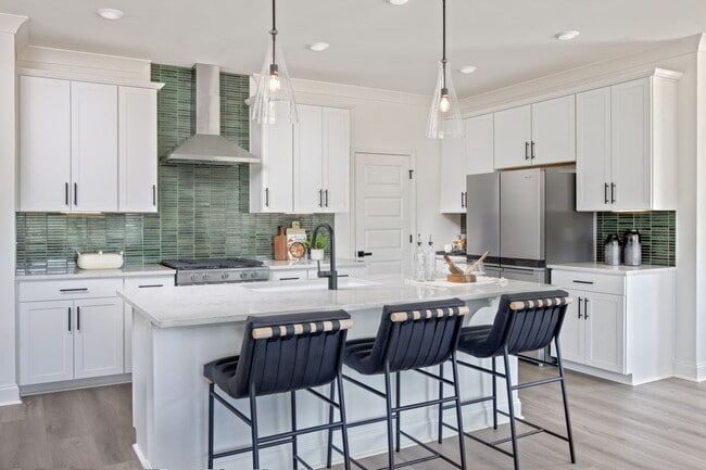 1330 Hunter St unit 36627825, York, SC 29745 - photo 3