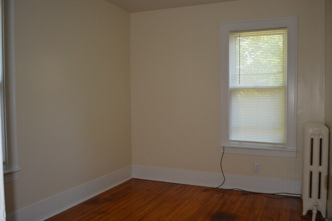 1010 Dudley Ave unit 3, Utica, NY 13501 - photo 5