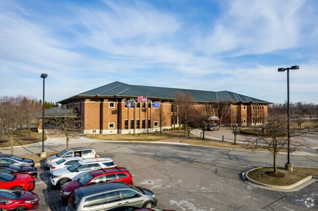 Clinton-Macomb Public Library