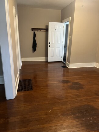 405 N Mckean St Unit Apartment 2, Butler, PA 16001