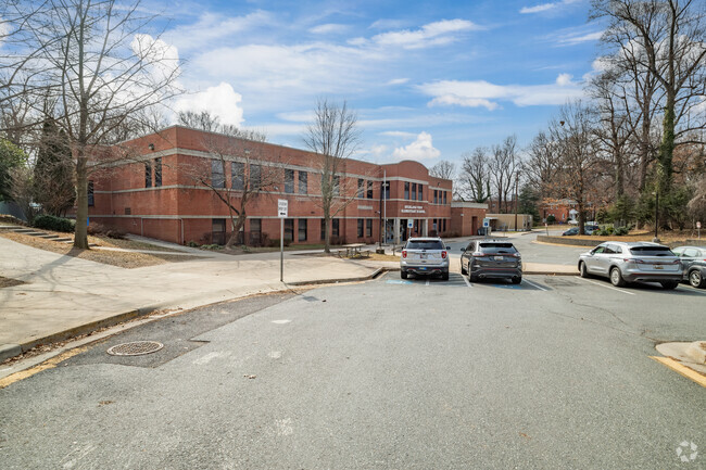Highland View Elementary, a cornerstone of education in Silver Spring.