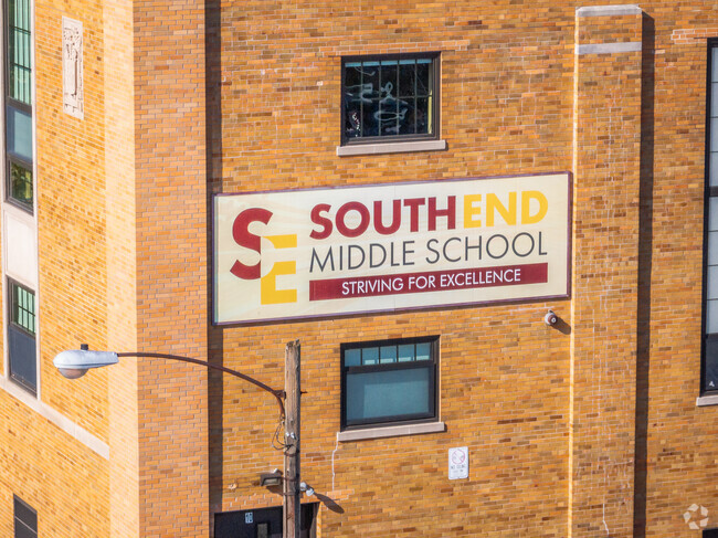 South End Middle School is located in Springfield.
