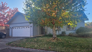 2746 Chad Dr, Eugene, OR 97408