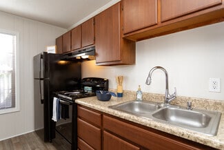 317 Linville Ridge Ct, Winston-Salem, NC 27101