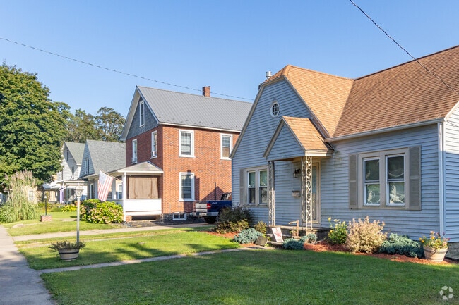 Well maintained houses sit on smaller plots of land in Muncy Creek.