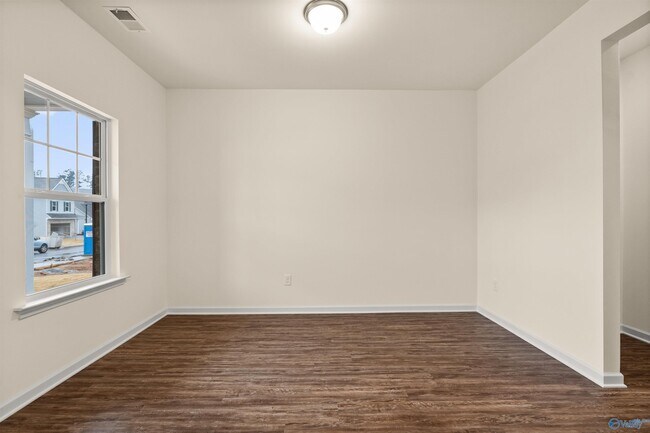 25743 Finchley Dr, Athens, AL 35613 - photo 4