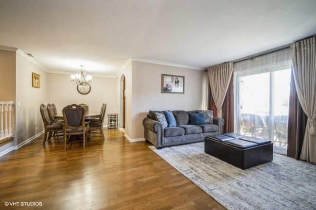 1413 Sutton Ct, Vernon Hills, IL 60061 - photo 3