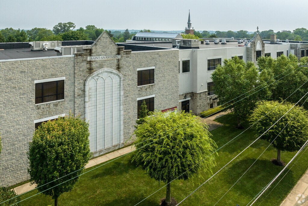 St. Anastasia Elementary School is a private, Catholic school located in Newtown Square.