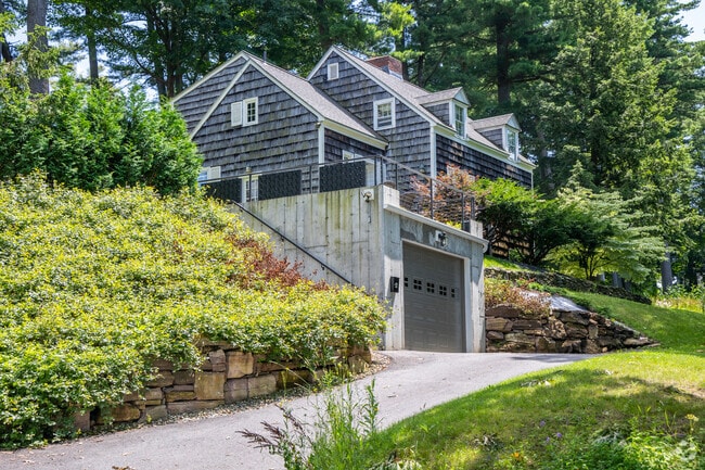 Homes in Hill Section are built into the surrounding hillsides offering views.