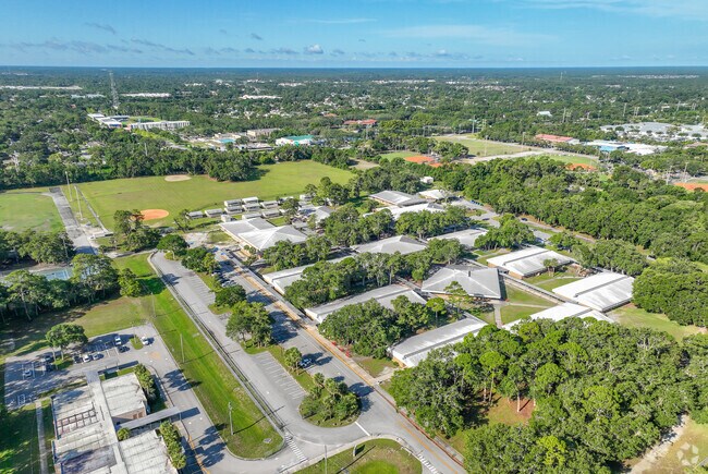 Nearby Hidden Lake, Silver Sands Middle School earns a B rating on Niche.