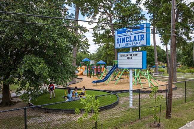 Sinclair Elementary School in Houston is a public school for students in grades PK-5.