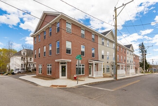15 Mechanic St, Dover, NH 03820