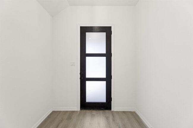 5821 Laurel Lake Ln unit 36502031, Pilot Point, TX 76258 - photo 6