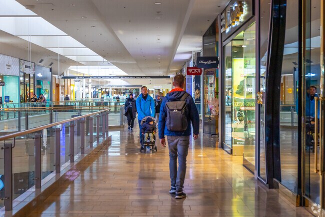 The Fashion Show mall is nearby, for local residents and visitors to explore retail and more.