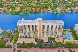 5600 Collins Ave, Miami, FL 33140