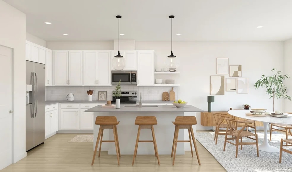 9105 Bryce Canyon Ln, Bakersfield, CA 93306 - photo 1