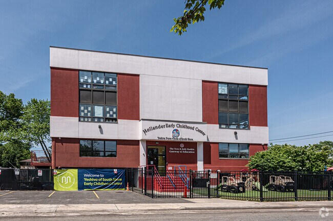 The student population of Yeshiva of South Shore is 620 in Woodmere.