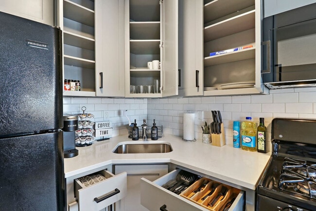 4903 Spencer Ave unit ID1366955P, Lisle, IL 60532 - photo 7