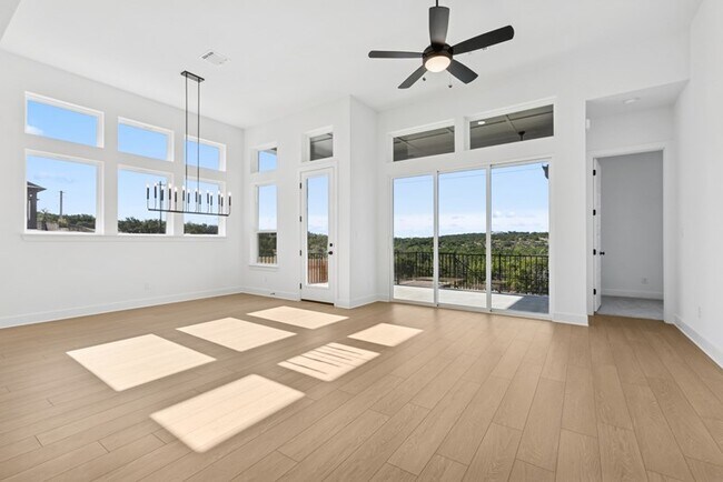 121 Dayridge Dr unit 36464173, Dripping Springs, TX 78620 - photo 7