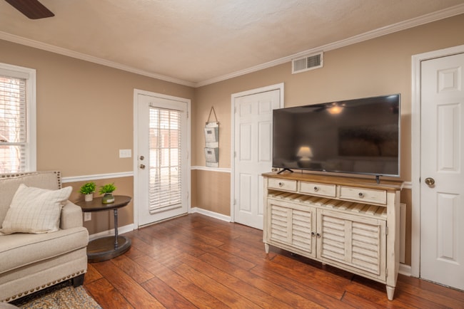 510 E Gillespie St unit E 25, Starkville, MS 39759 - photo 5