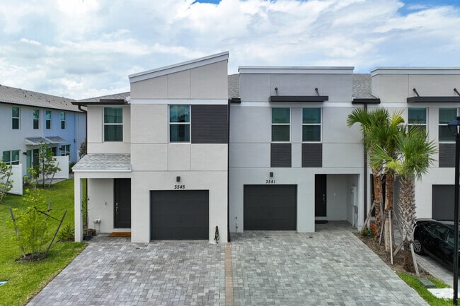 New construction townhouses are conveniently located in Lake Worth Corridor.