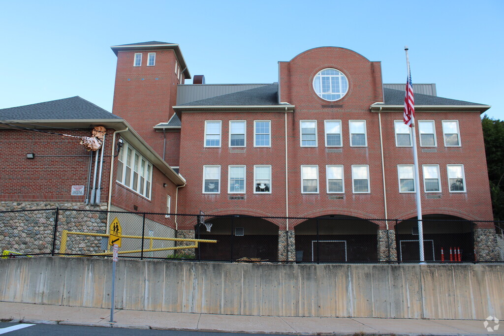Sewell-Anderson Elementary School provides education to the little residents of 
Pine Hill