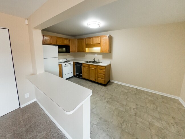 The Whitaker, Indianapolis, IN 46202 - photo 7