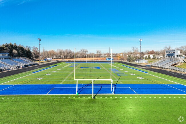 Tartan High School has a total minority enrollment is 65% in its students.