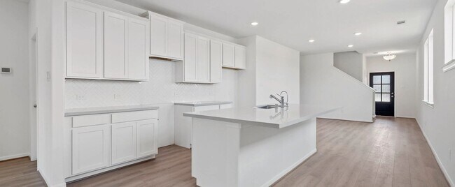 23619 Cinnamon Tree Ln, Katy, TX 77493 - photo 4