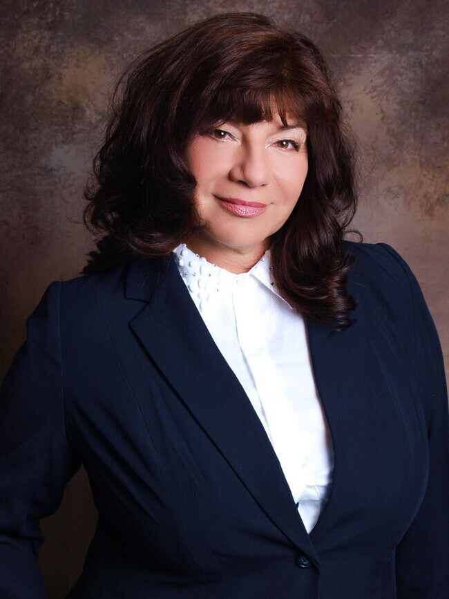 Karen L. Dippolito
