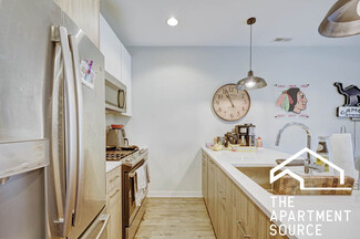 2512 N Halsted St Unit 2, Chicago, IL 60614