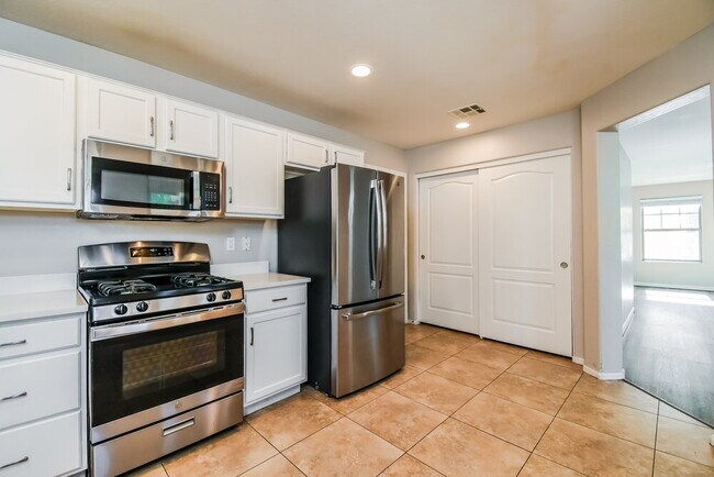 2662 E Megan St, Gilbert, AZ 85295 - photo 7