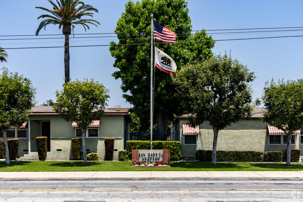 San Gabriel Academy is located in San Gabriel, California.