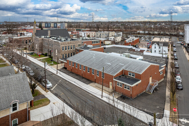 Community Middle School has 289 Bound Brook students in grades 7 through 8.