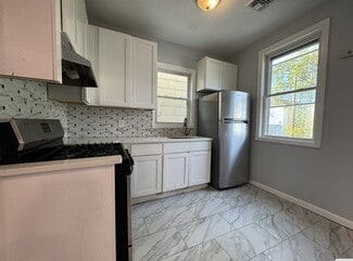222 Wilkinson Ave Unit 2, Jersey City, NJ 07305