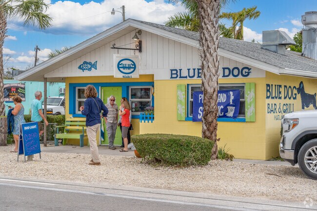 Grab a beer and kick back at the Blue Dog Bar and Grill.