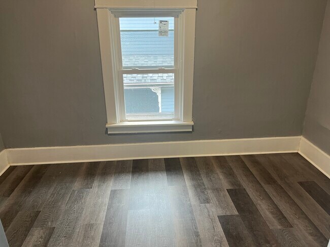 423 E 16th St unit 2, Erie, PA 16503 - photo 5