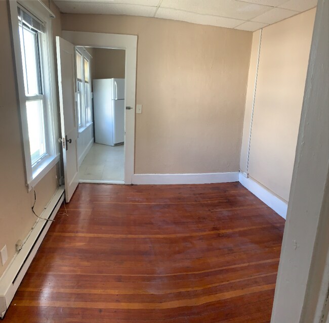 3 Negus St unit 3R, Webster, MA 01570 - photo 2