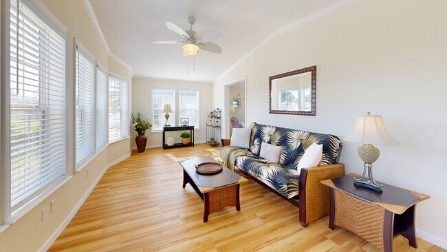 503 Egret Cir, Sebastian, FL 32976 - photo 2