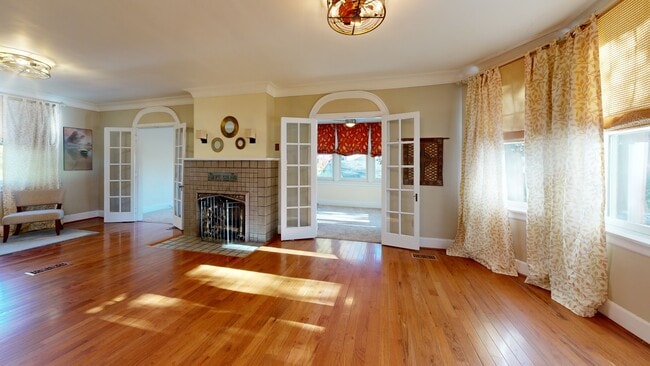 3903 Winding Way, Cincinnati, OH 45229 - photo 2