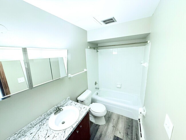 Ridgeway Court, Jackson, WI 53037 - photo 4